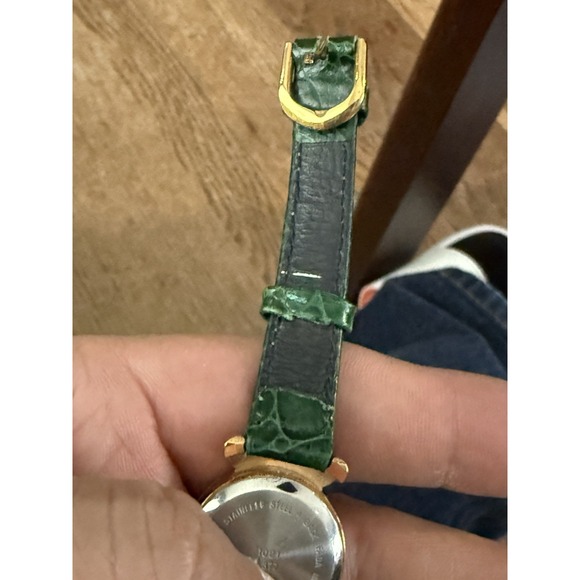 VTG Alto Women\'s‎ Watch Green Band Gold Dial Jewels NEEDS NEW BATTERY
